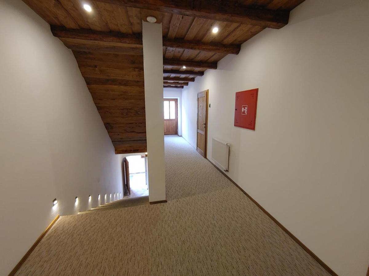 U Mikesu Apartment Vyšší Brod Екстериор снимка