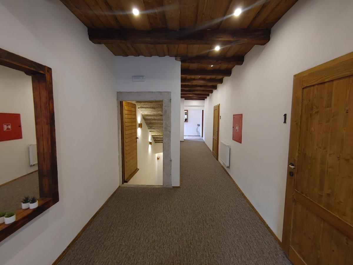 U Mikesu Apartment Vyšší Brod Екстериор снимка